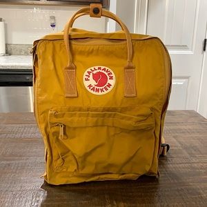 Fjallraven Kanken classic backpack